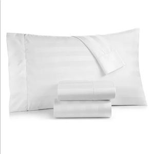WHITE PIMA COTTON QUEEN SHEET SET